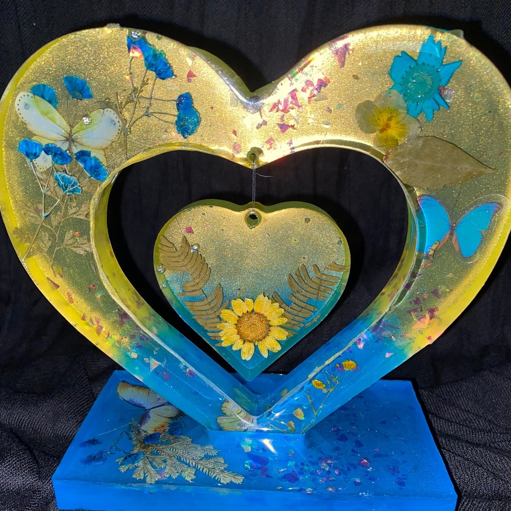 butterflies, and flowers open heart picture frame #001